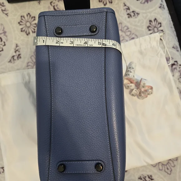 Coach Rouge 30 - Picture 8 of 14